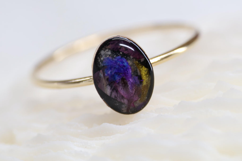Cremation Ashes and Dried Flowers Ring, Funeral Flowers Keepsake