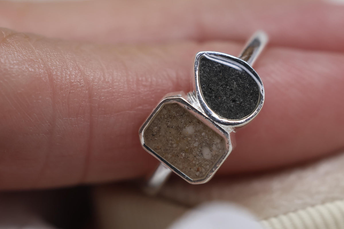 Toi et Moi Memorial Ring, Double Stone Ashes Ring