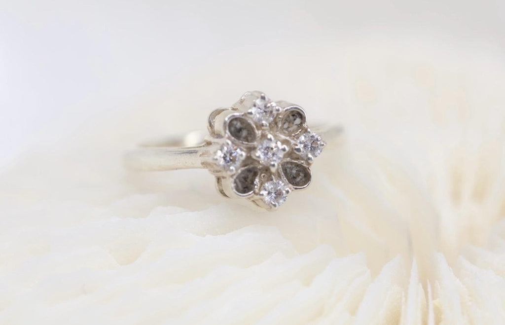 Cremation Petals Keepsake Ring, Vintage Inspired Memorial Jewelry