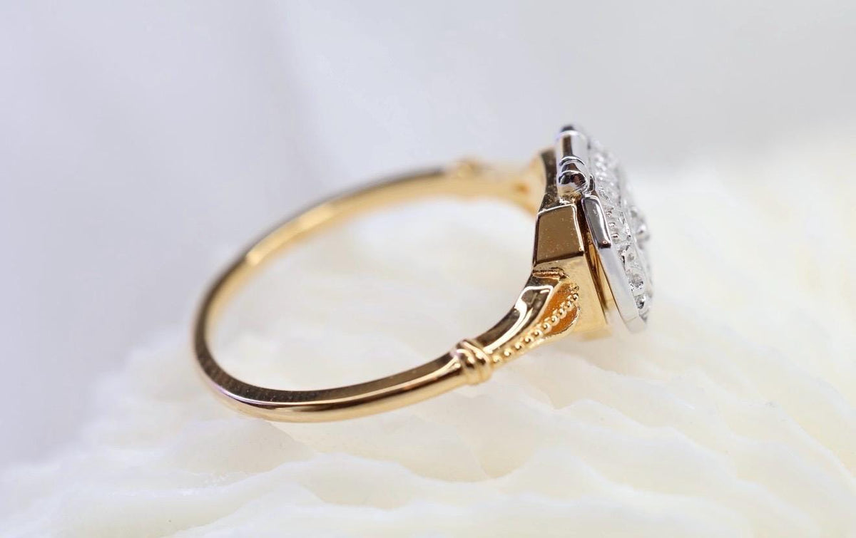 Locket Cremation Ring, Ashes Keepsake Ring