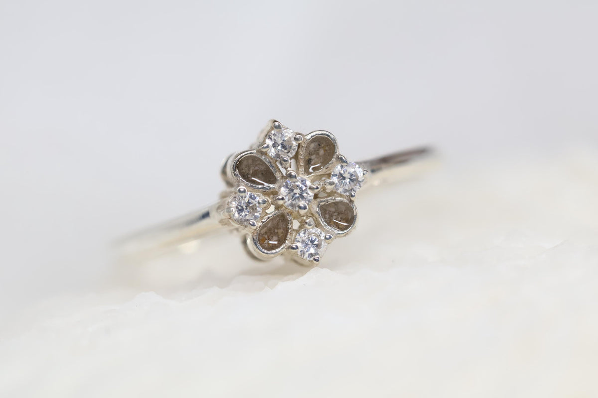 Cremation Petals Keepsake Ring, Vintage Inspired Memorial Jewelry