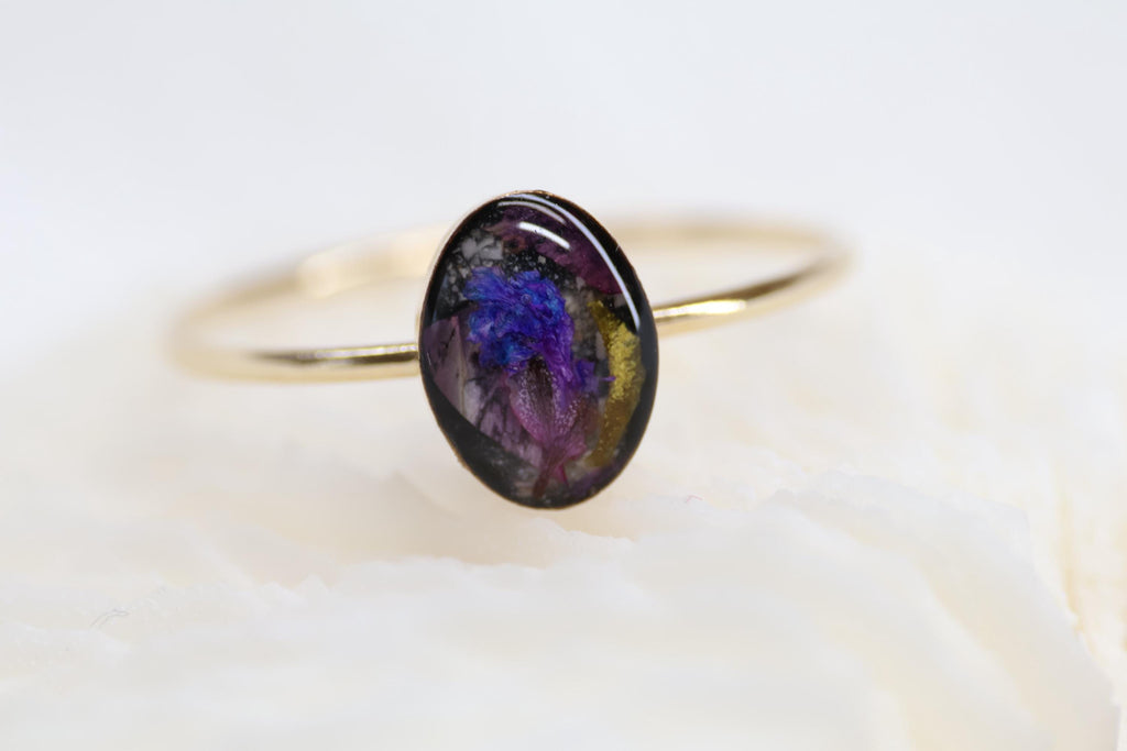 Cremation Ashes and Dried Flowers Ring, Funeral Flowers Keepsake