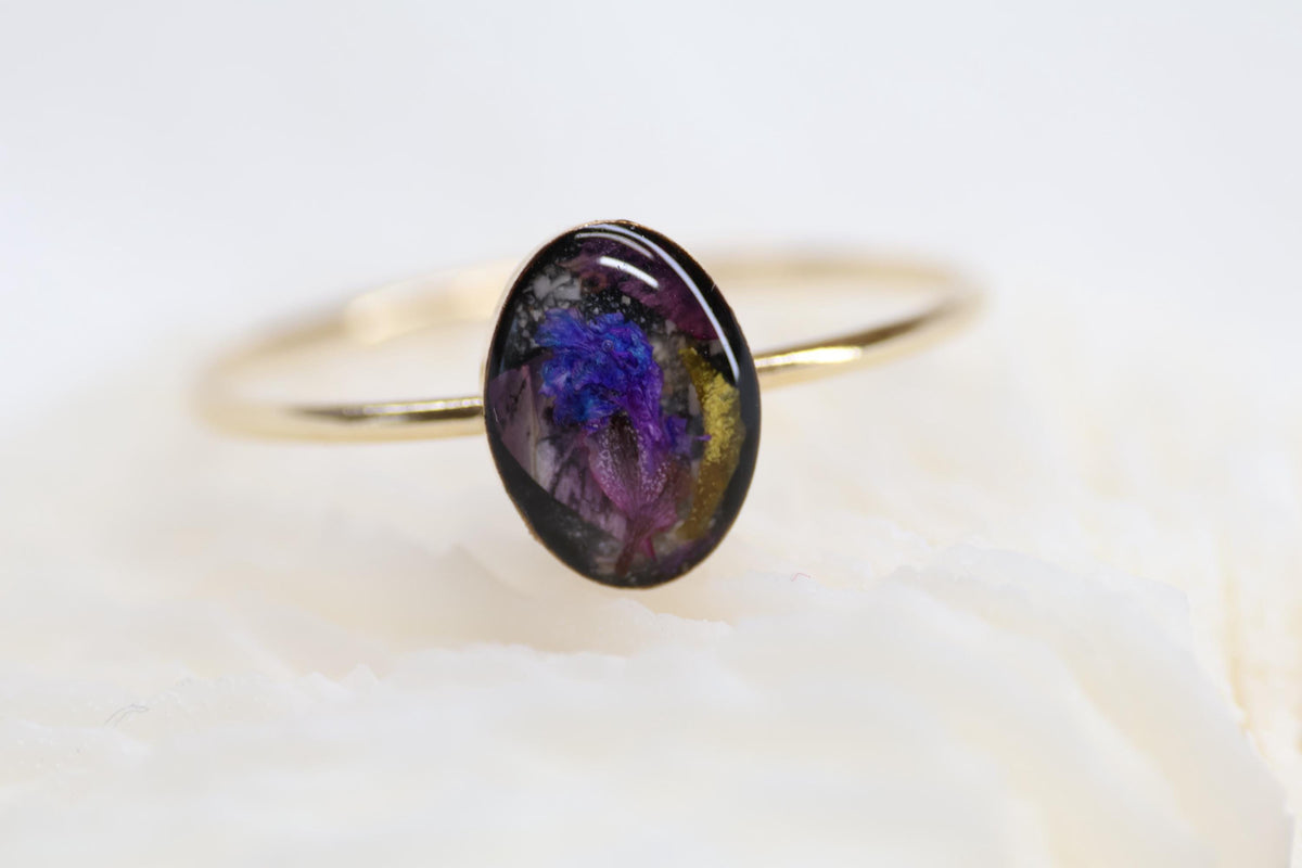 Cremation Ashes and Dried Flowers Ring, Funeral Flowers Keepsake