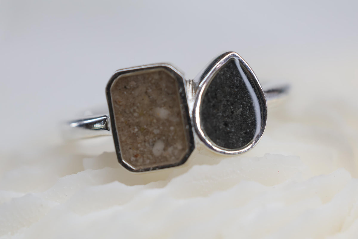 Toi et Moi Memorial Ring, Double Stone Ashes Ring