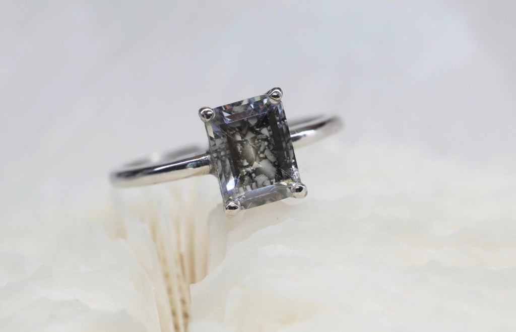 The Portrait 2 Carat Emerald Cut Cremation Ring