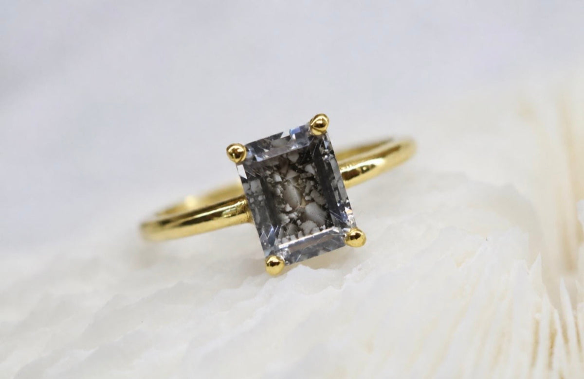 The Portrait 2 Carat Emerald Cut Cremation Ring