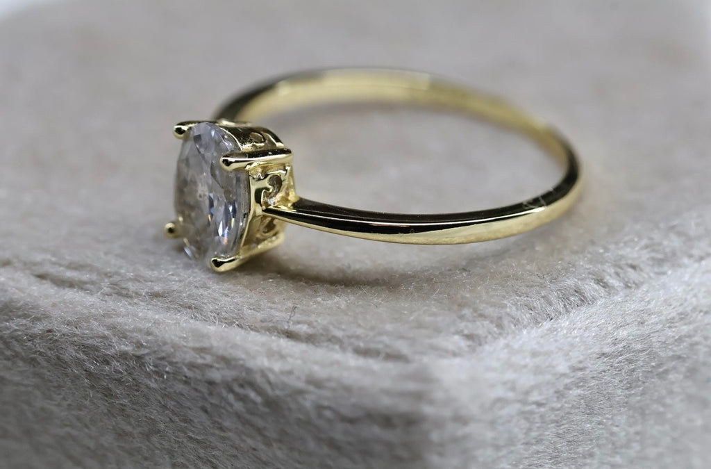 Elongated Oval CZ Cremation Ashes Ring, 1 Carat Memorial Solitaire Ring