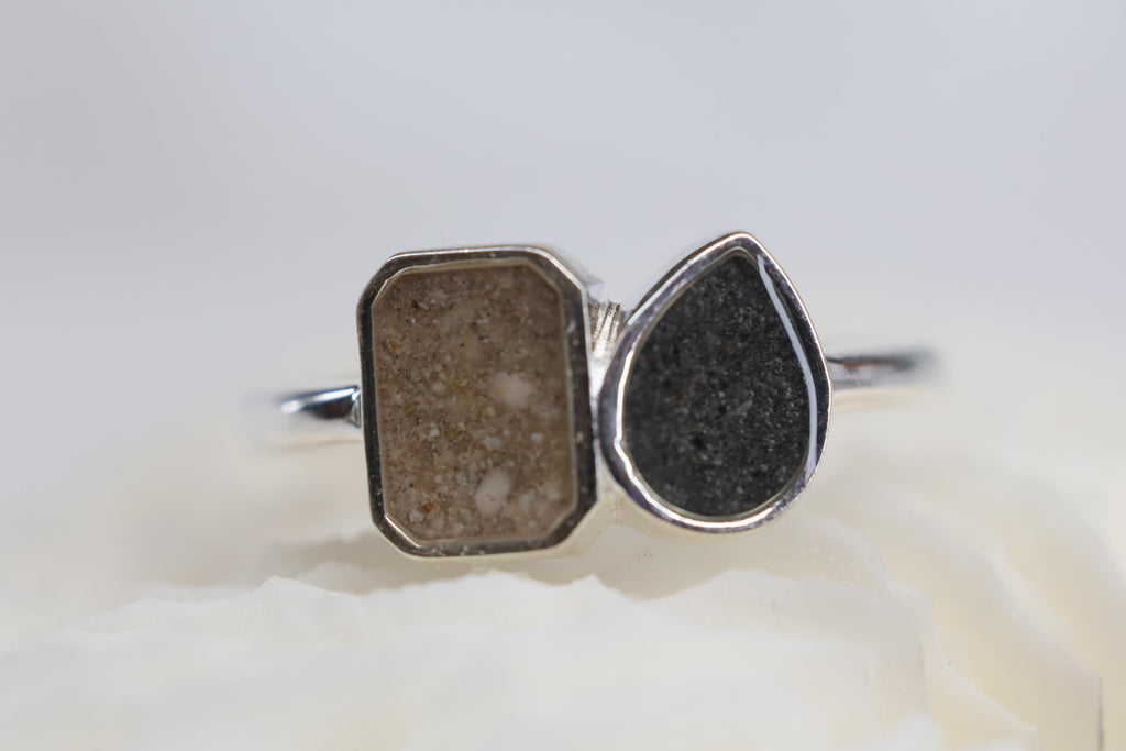 Toi et Moi Memorial Ring, Double Stone Ashes Ring