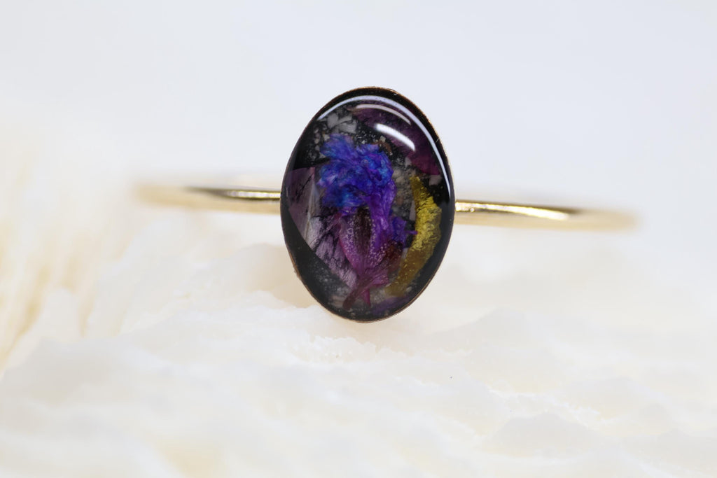 Cremation Ashes and Dried Flowers Ring, Funeral Flowers Keepsake