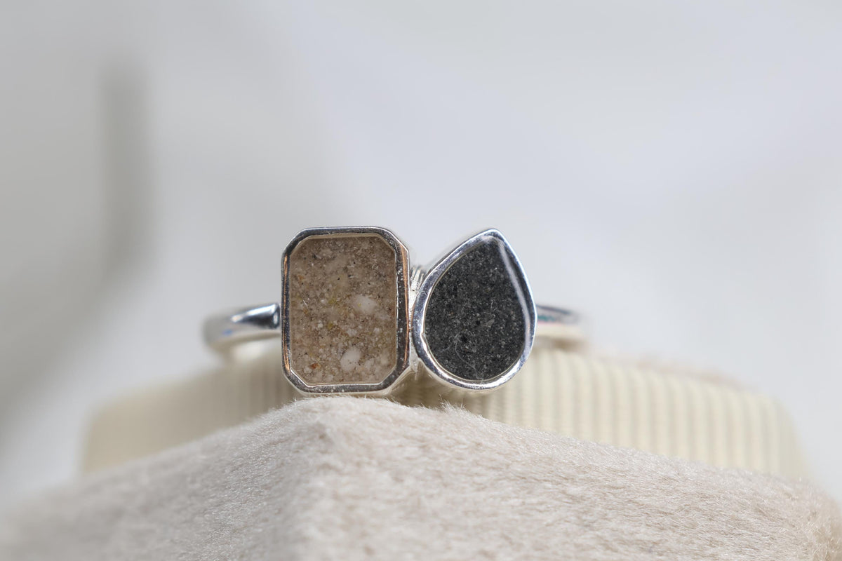 Toi et Moi Memorial Ring, Double Stone Ashes Ring